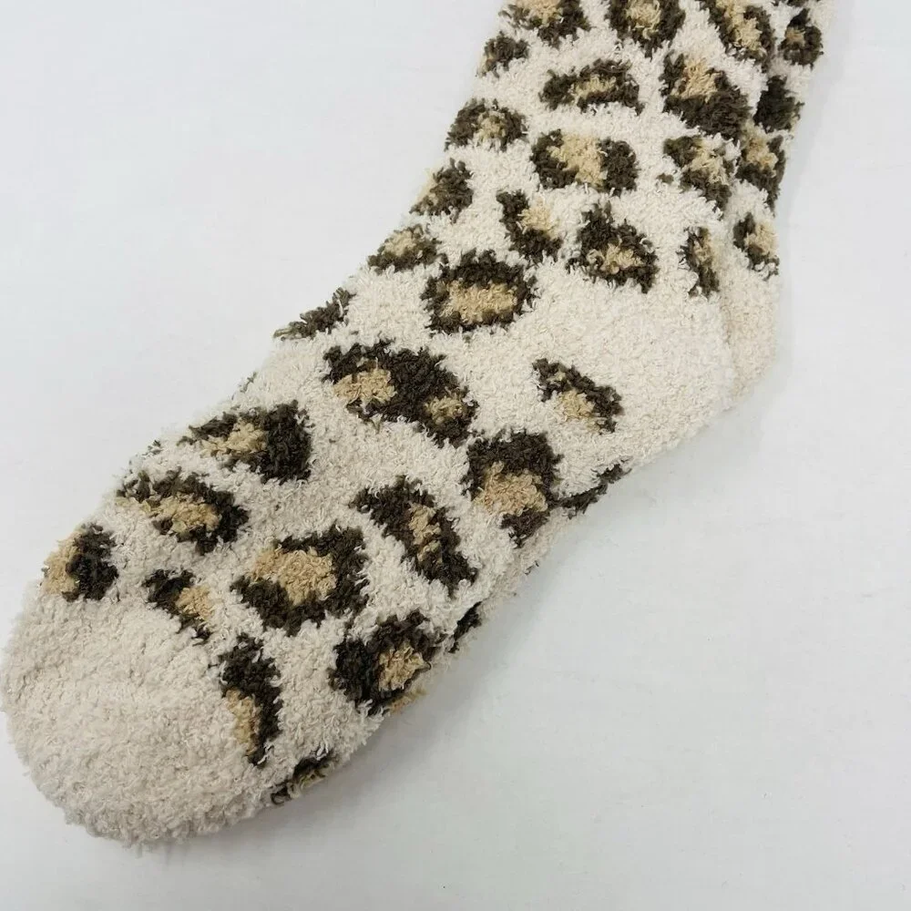 Charter‎ Club Womens One Size Fits Most Leopard Animal Print Fuzzy Butter Socks